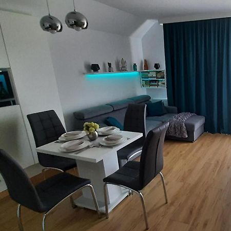 Nowy Apartament K&K ดาร์โลฟโก ภายนอก รูปภาพ