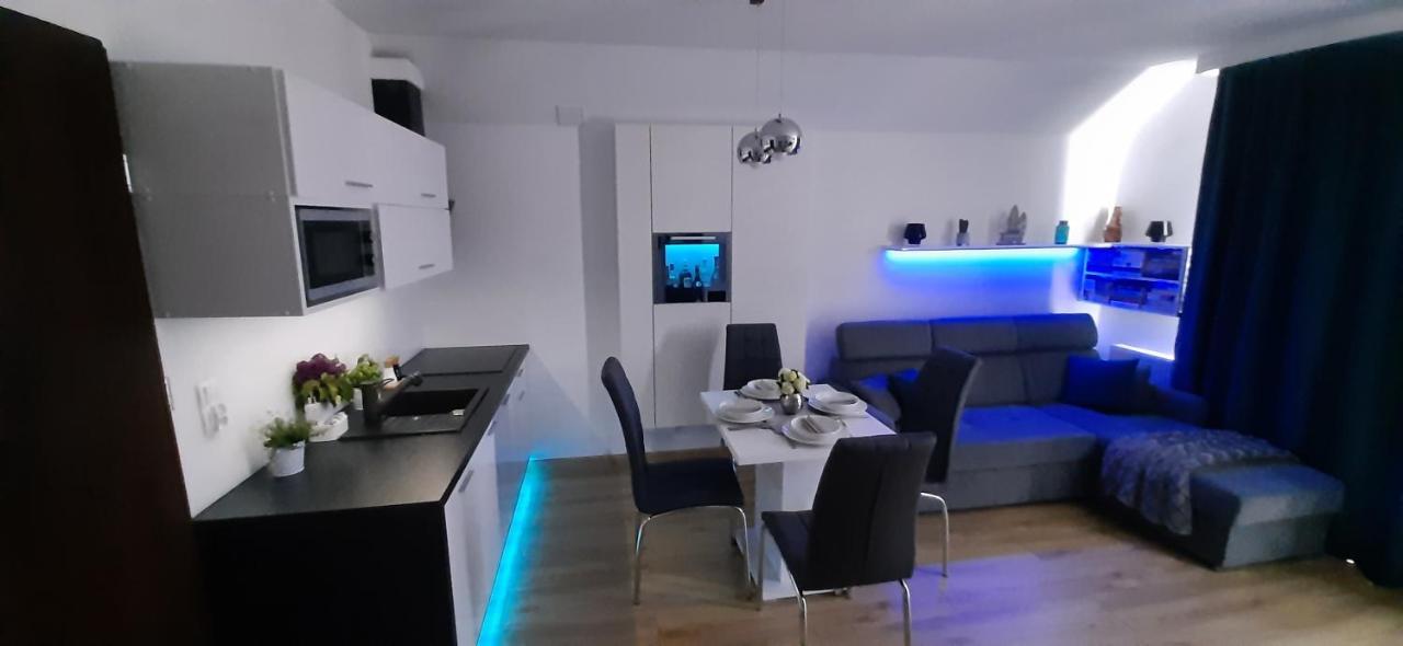 Nowy Apartament K&K ดาร์โลฟโก ภายนอก รูปภาพ