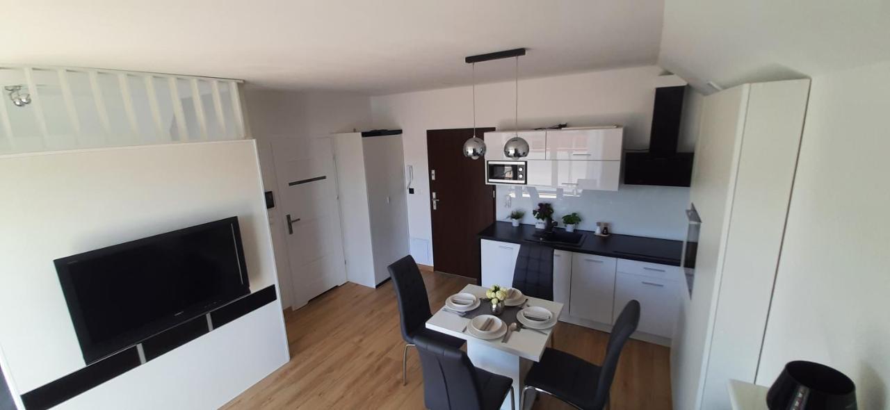 Nowy Apartament K&K ดาร์โลฟโก ภายนอก รูปภาพ